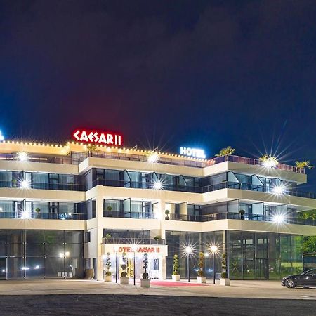 Hotel Caesar 2 Kurdzhali Bagian luar foto
