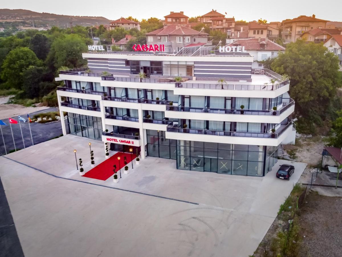 Hotel Caesar 2 Kurdzhali Bagian luar foto